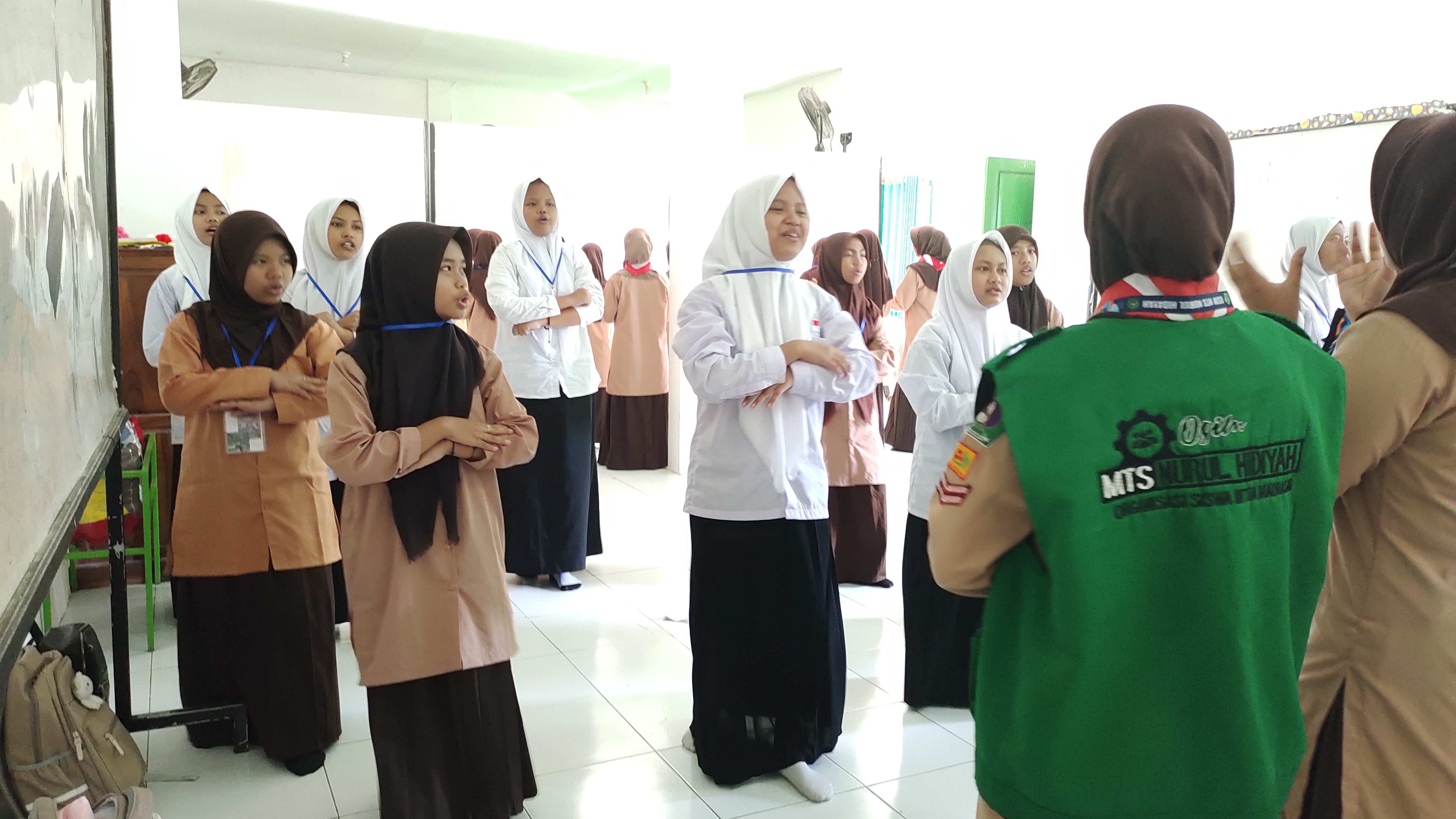 Latihan tampilan pada Inagurasi 